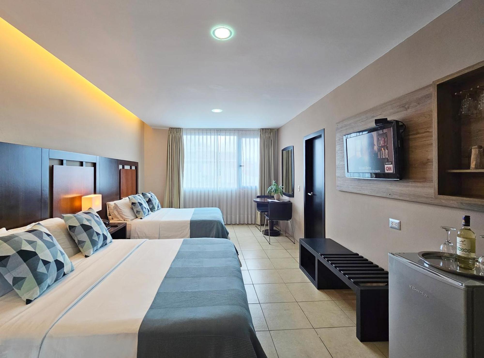 Hotel Perla Spondylus Manta Extérieur photo